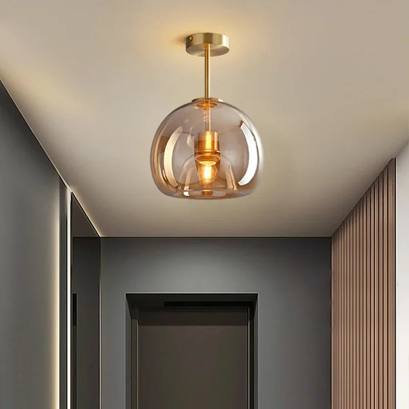 GloLuxe – Minimalistisk Loftlampe med Elegant Nordisk Design