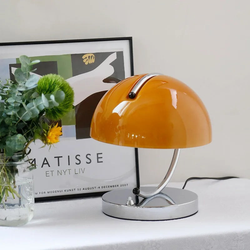 NordicAura – Bordlampe i Danzig-design med Blød Stemningsbelysning