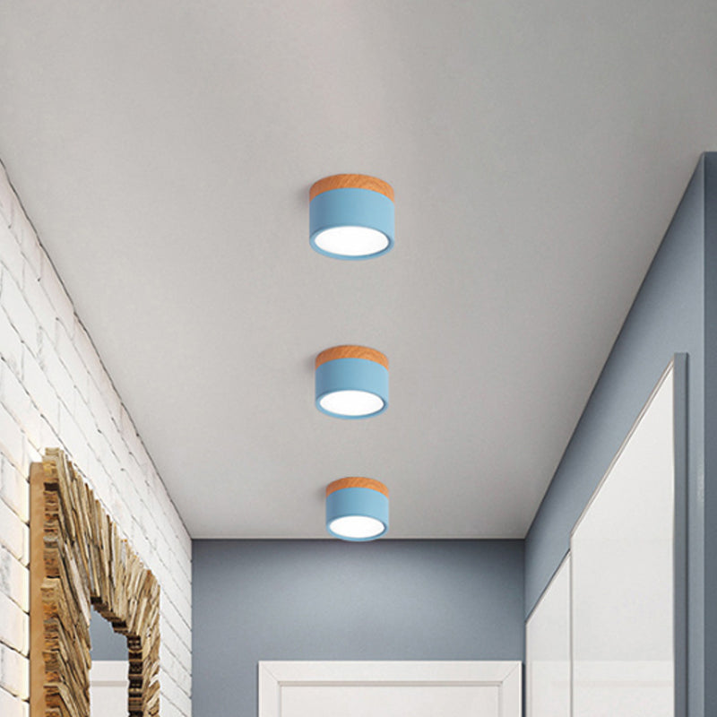 VibrantGlow – Lille Loftlampe med Varmt Stemningslys