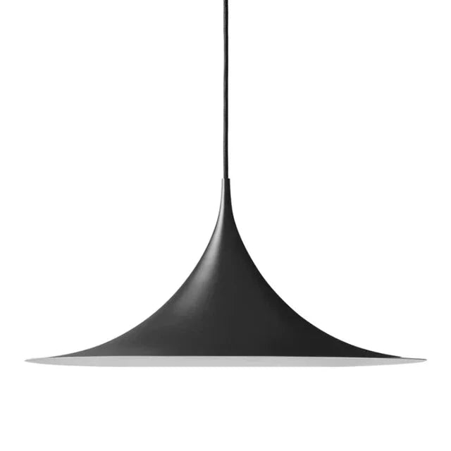 HyggeGlow – Skandinavisk Pendellampe med Minimalistisk Design og Varmt LED-Lys
